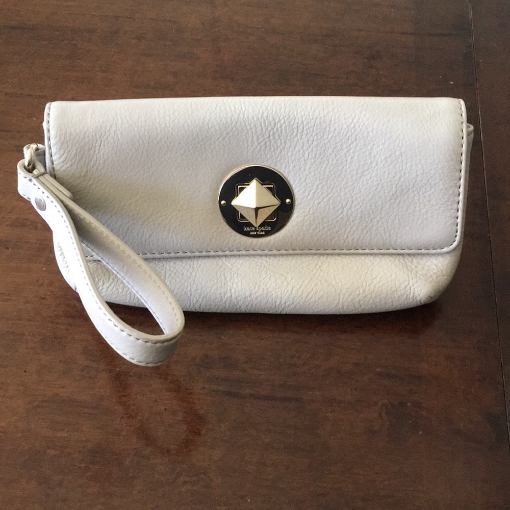 Kate Spade Chrystie Street wristlet